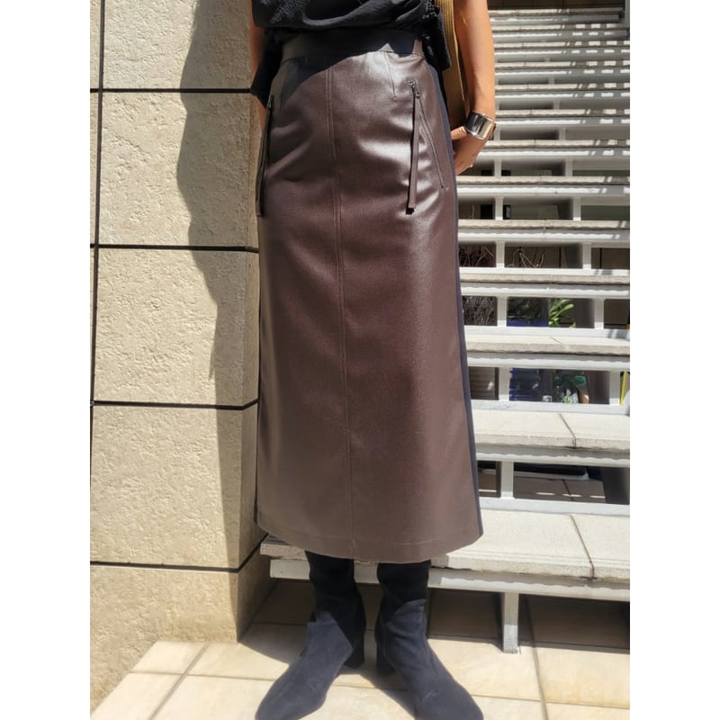 異素材フェイクレザータイトスカート ブラウン×黒ブラック | Huntress