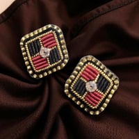 ダイヤ型ハンドメイドイヤリング・ピアス