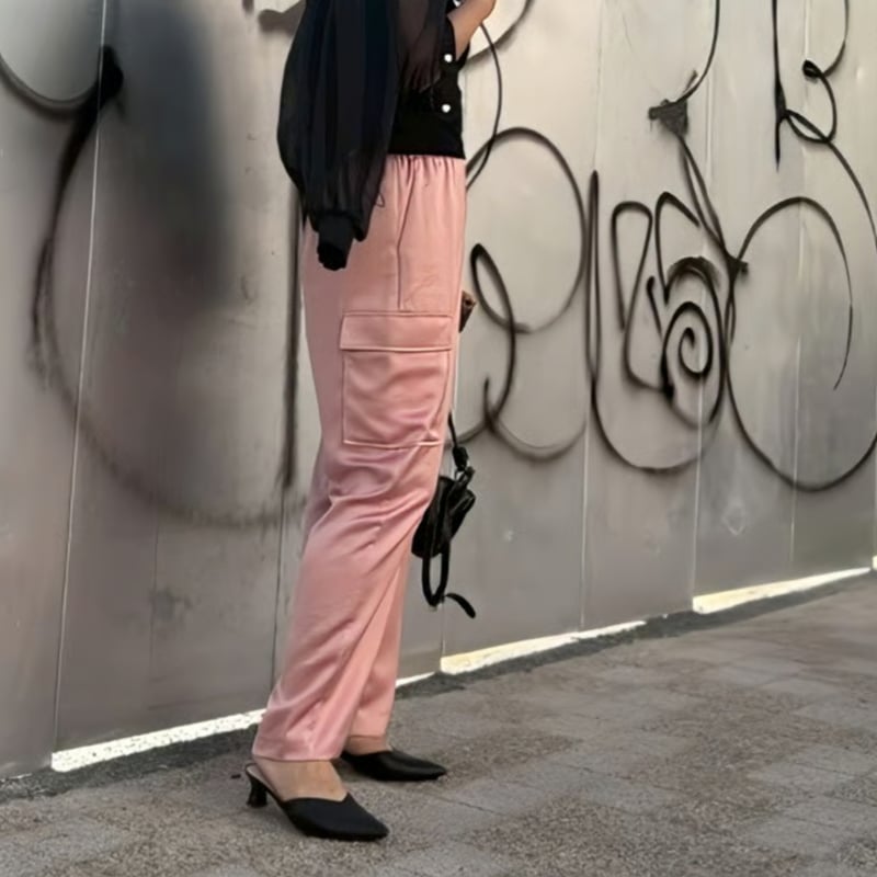 【美品】マチャット macchat サテンカーゴパンツサーモンピンク 美品】マチャット macchat サテンカーゴパンツサーモンピンク