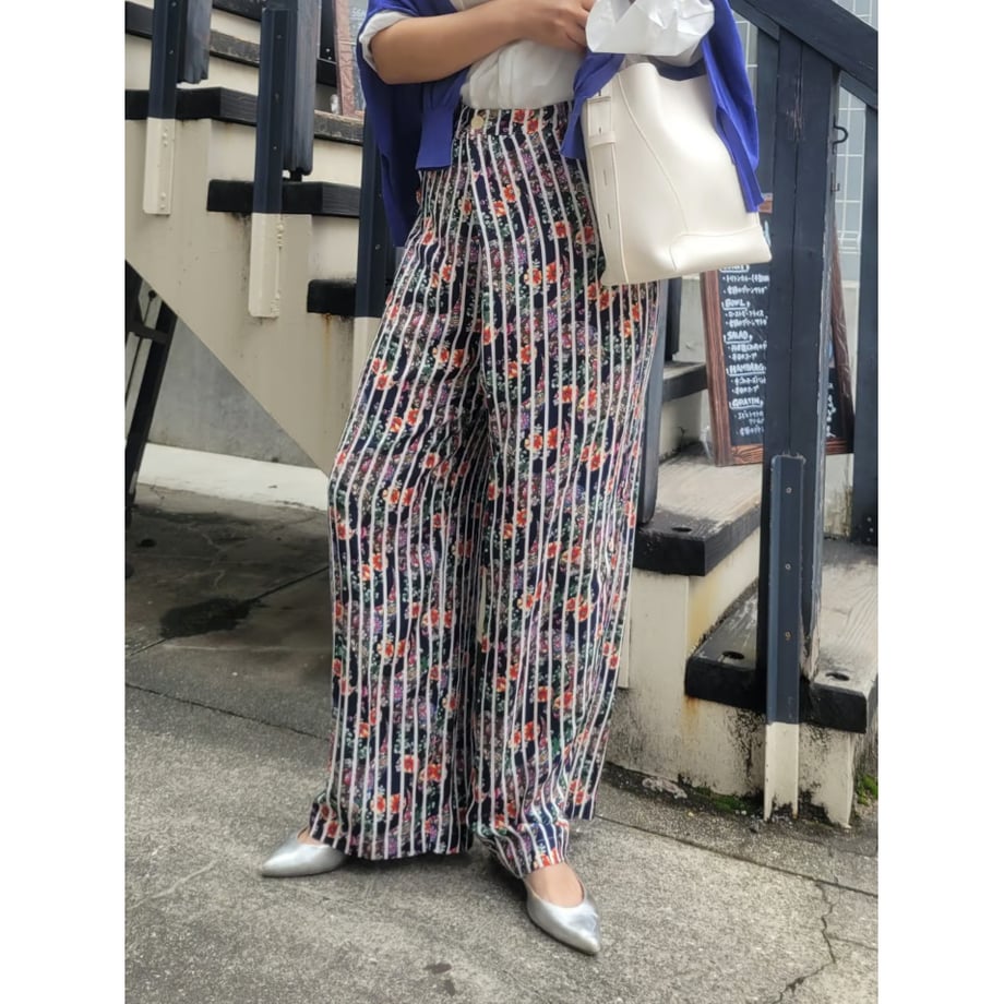 67f39a4e85e3635614011ae8
