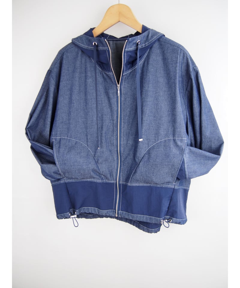 コットンシャンブレー＋ナイロンタフタ」ライトジャケットフーディ