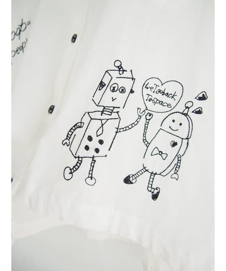 「綿ローン＋ステッチドローイング刺繍」チビ襟オーバーブラウス