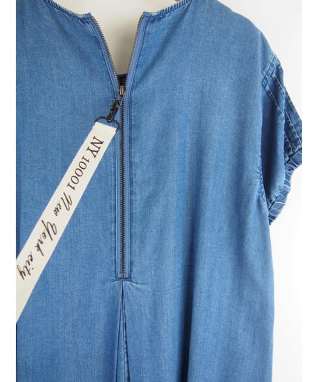 「接触冷感セルロース WASH DENIM」タックフレアーワンピース