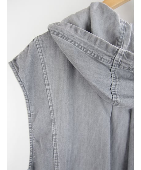 「接触冷感セルロース WASH DENIM」フレンチベストフーディ