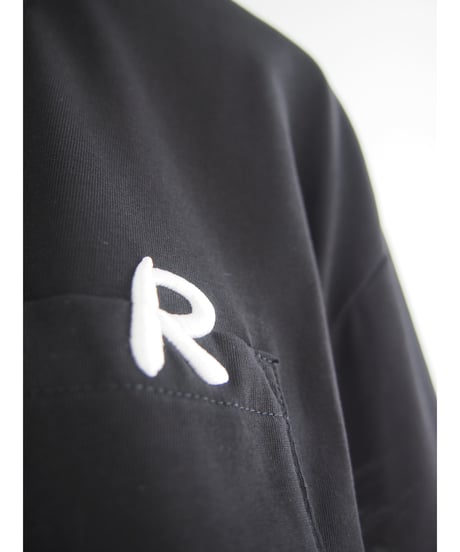 「接触冷感コットン＋メッシュ切替」"R"刺繍ポケットティーシャツ