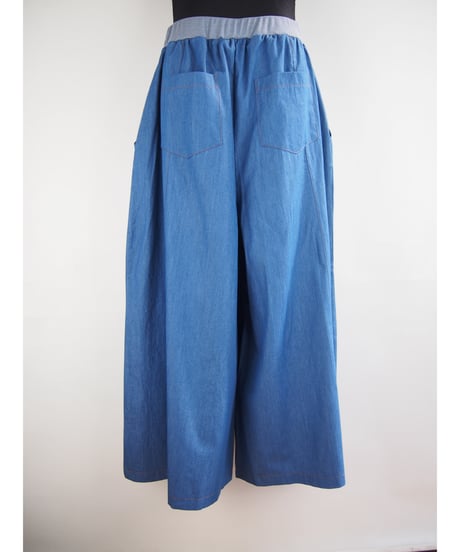 「COTTON LIGHT DENIM」ワイドパンツ