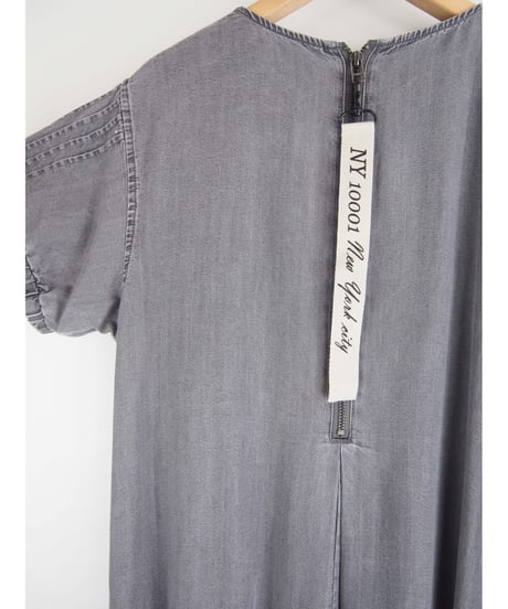 「接触冷感セルロース WASH DENIM」タックフレアーワンピース