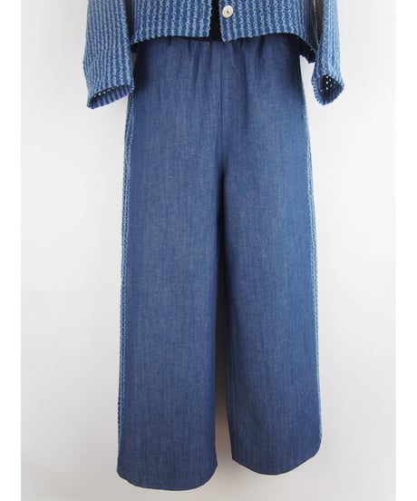 「ピンホールフリンジストライプDENIM」サイドライン切替セミワイドパンツ