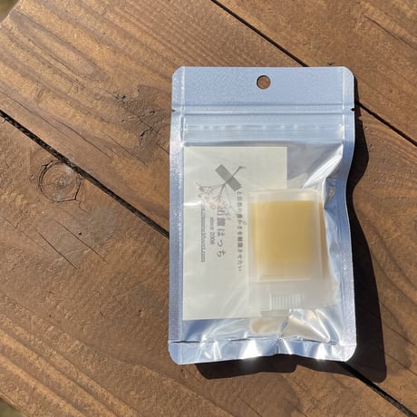 日本みつばち蜜蝋スティックケア大