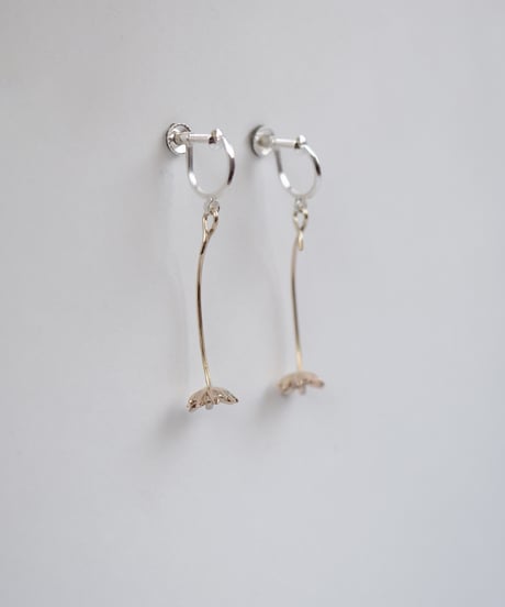 Gerbera earring B (K10YG)