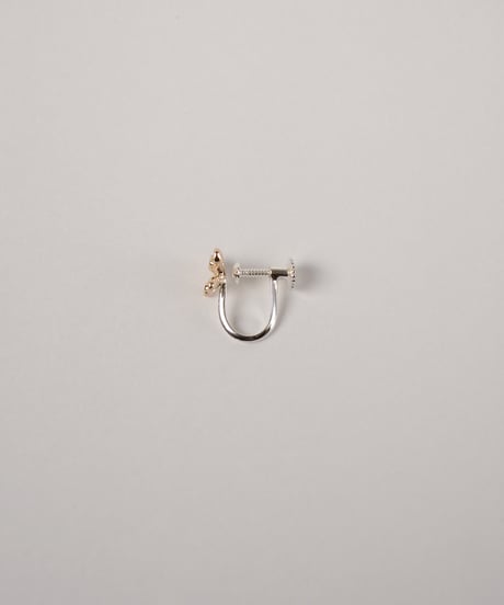 Osmanthus earring