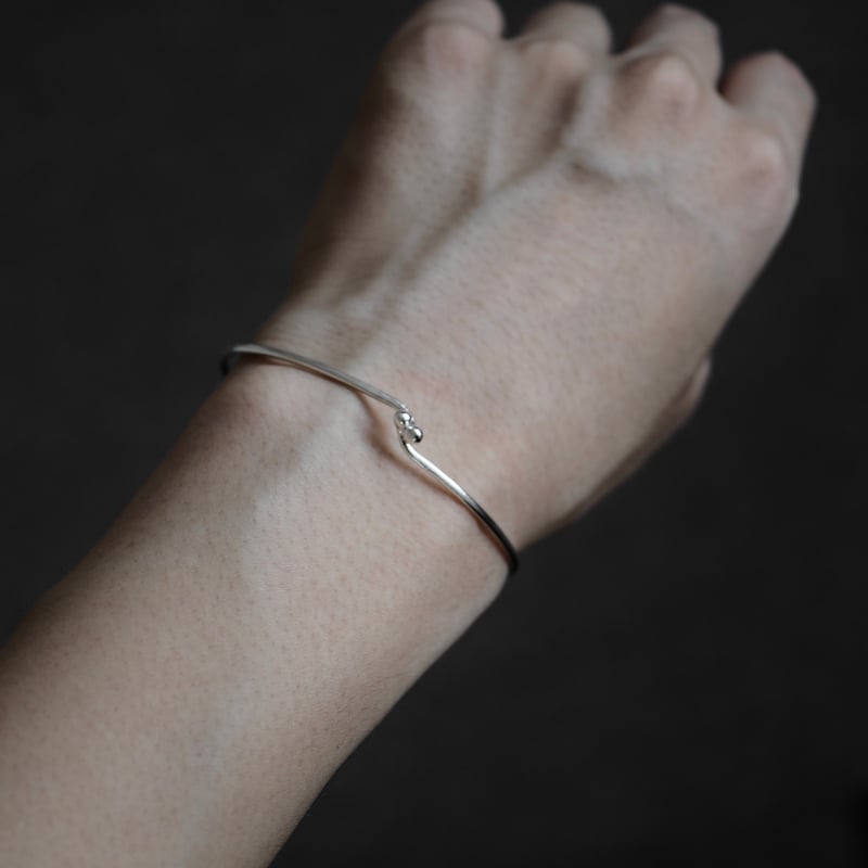 click bangle (silver) | ayano otsubo