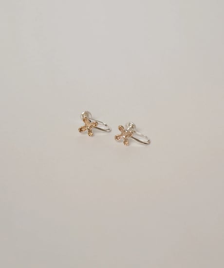 Osmanthus earring