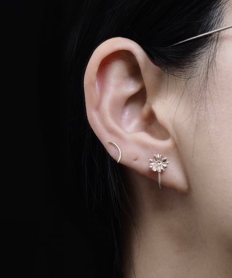 Gerbera earring A (K10YG)