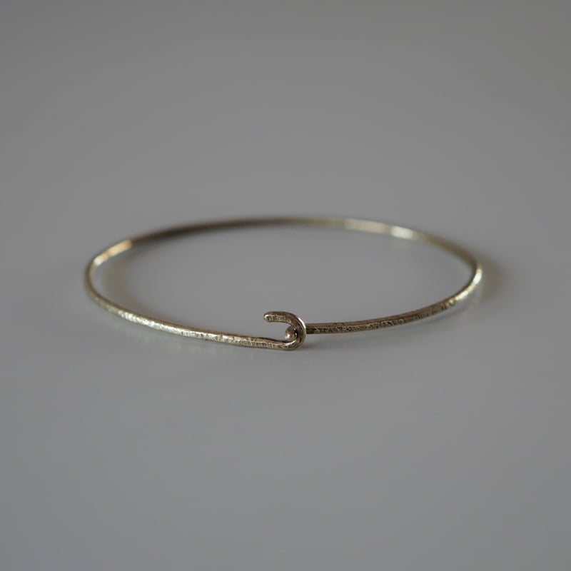 line bangle (brass) | ayano otsubo