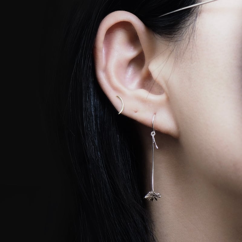 gerbera earring B (silver925) | ayano otsubo