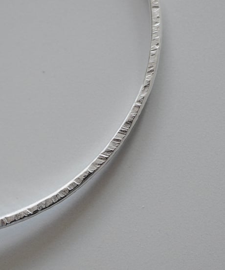 Line bangle (silver)