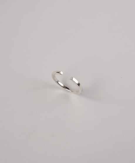 A–B ring (silver)