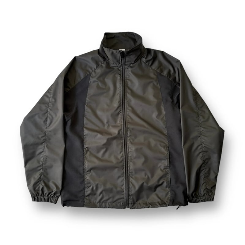 COMFORTABLE REASON / Warm Up Light Jacket (Blac 