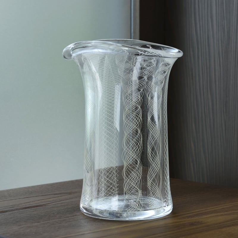 レースガラス 花瓶