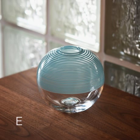 Medium Spiral Vase/Two Tone Studios　(034979-1)037069-1-855