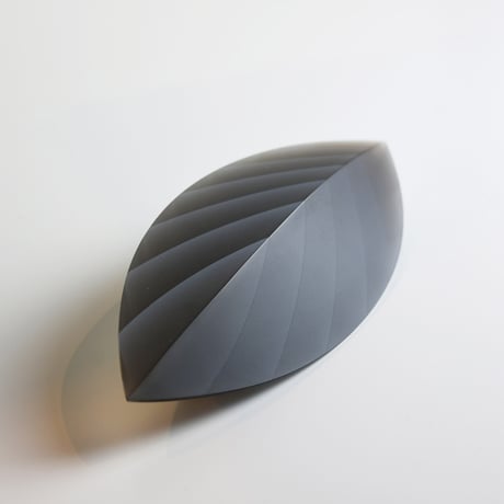 Layers of Light -Leaf-S  Brown/小島有香子　033641-1-324