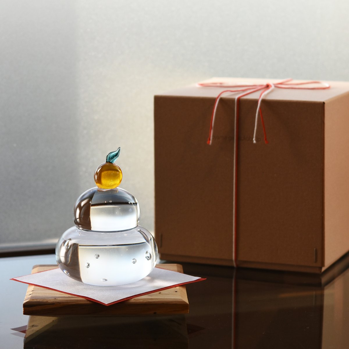 ガラスの鏡餅2026/TOYAMA GLASS STUDIO | 富山ガラス工房