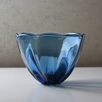 富山アイコニック ALE 輪花カップL/Remelt-Blue 875