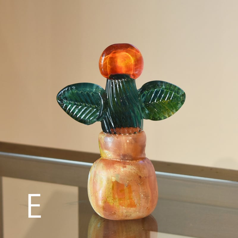 ガラス製　オウム 由水常雄 | しぶや黒田陶苑