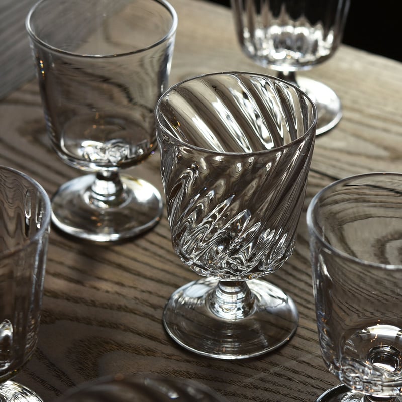 アンティークグラス　ジャコバイト　葡萄と蜂　ツイストステムR1542ダI アンティークグラス ジャコバイト 葡萄と蜂 ツイストステムR1542ダI