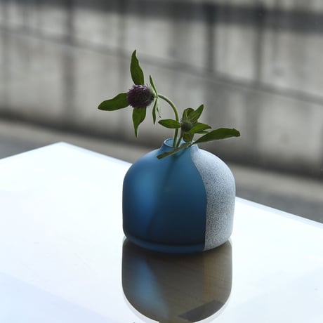 坂田甚内作　氷割金彩ガラスくいのみ2点　人気作家　送料込み250827 ガラス作家 梶原理恵子 氷玉グラス (口巻きVer.) ホワイト