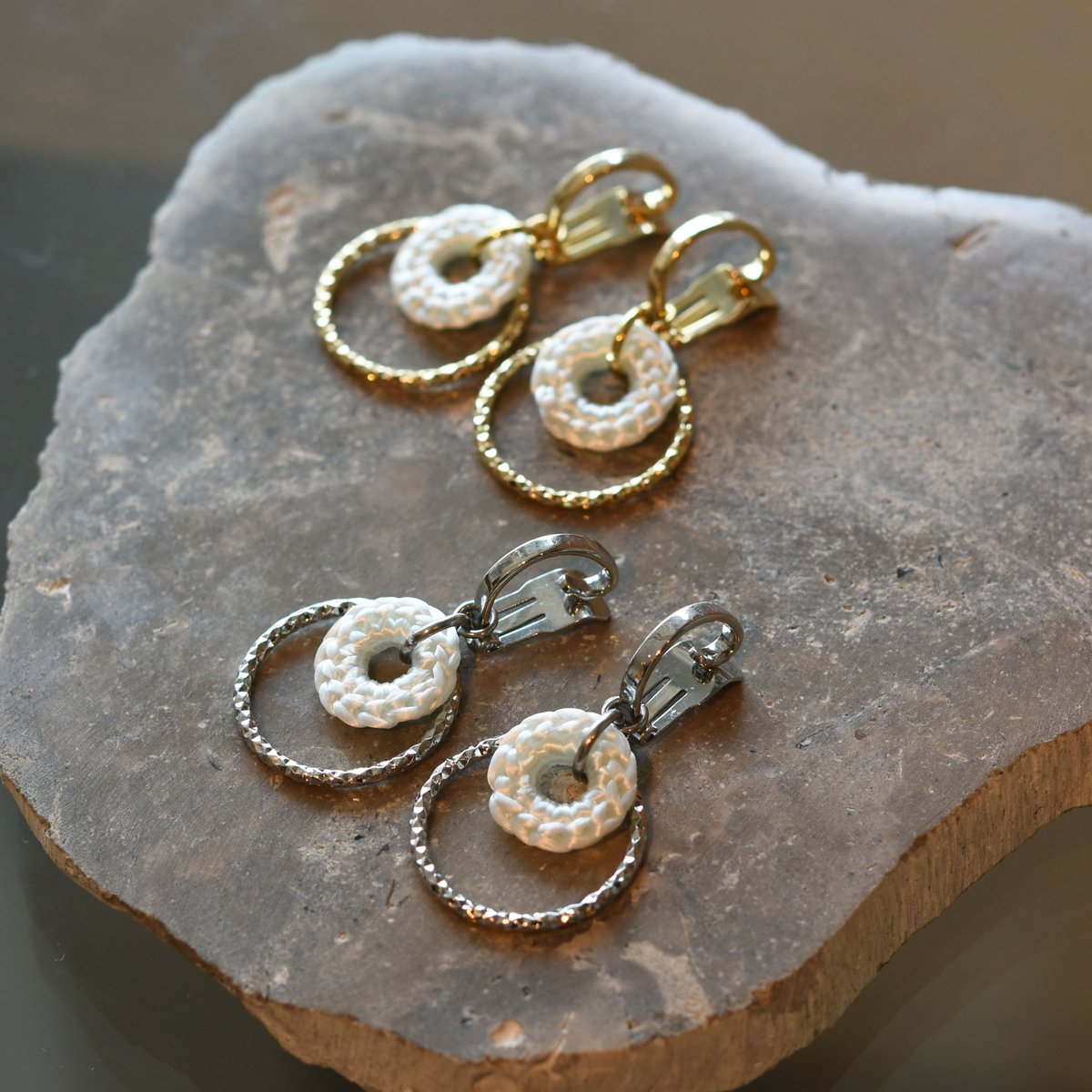 結 ラウンドロープイヤリング L /伊藤真知子 036355-1-896 | 富山