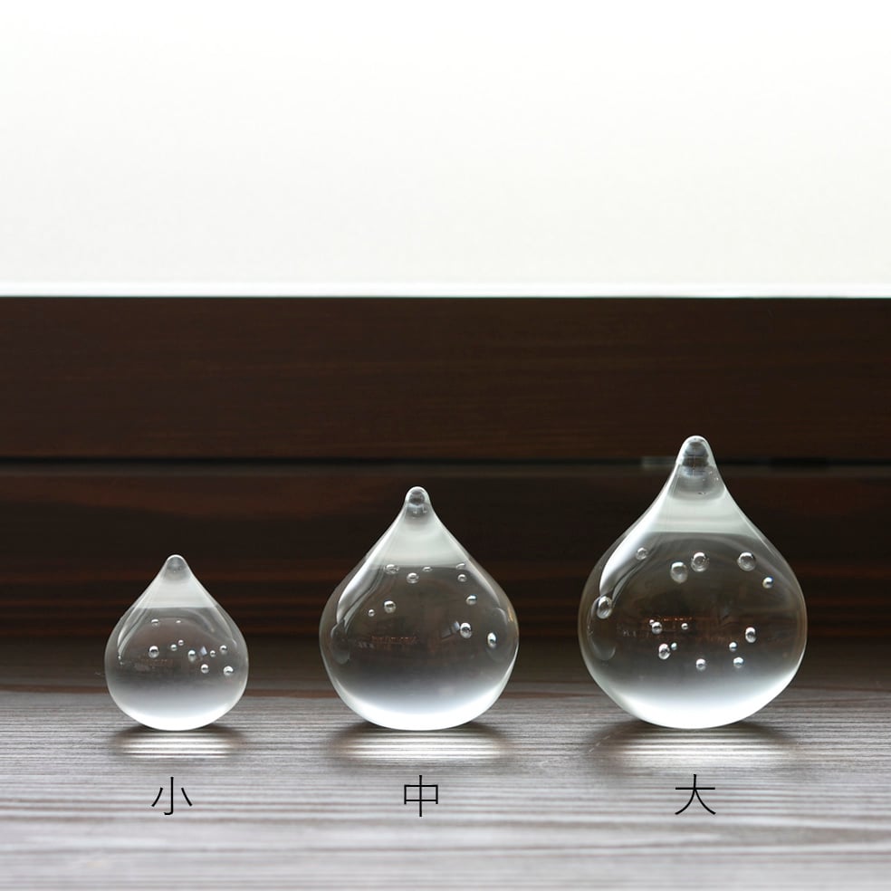 ガラス絵「ひなげしチェロ」 あまもよい/小路口力恵 011606-2-336 | 富山ガラス工房