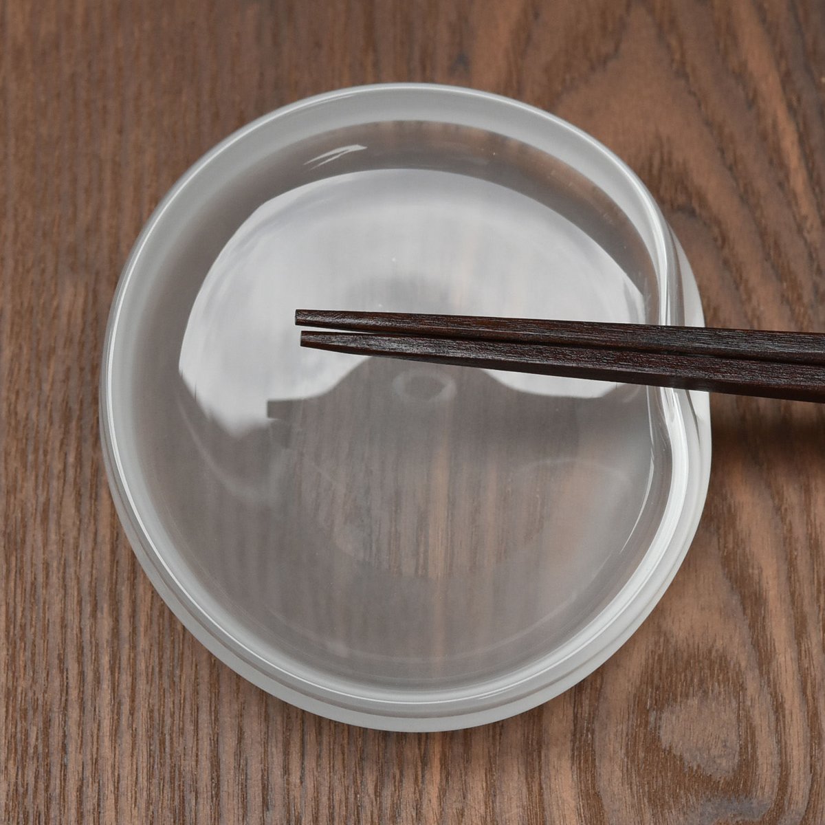 箸置き小皿/小路口力恵 033018-1-256 | 富山ガラス工房 箸置き小皿/小路口力恵 033018-1-256 | 富山ガラス工房