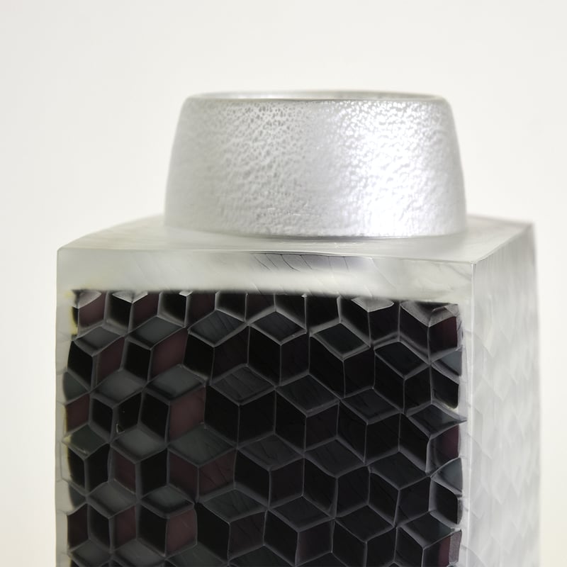 肉質画　花器　華　直筆サインあり 肉質画 花器 華 直筆サインあり - メルカリ