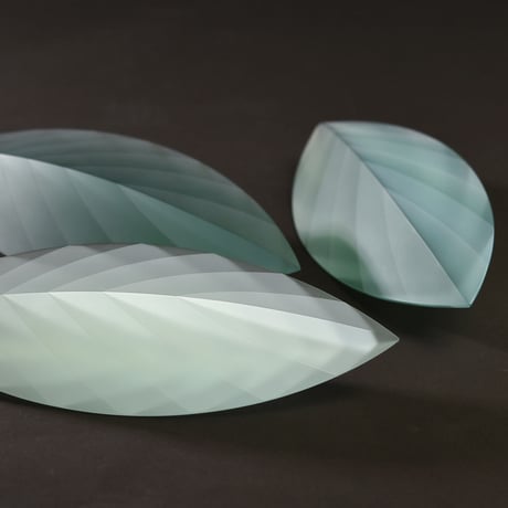 Layers of Light -Leaf-S  Green/小島有香子　033641-1-324