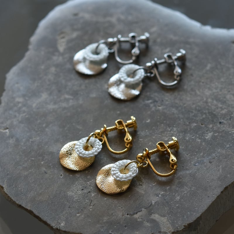 結 ラウンドウェーブイヤリング S /伊藤真知子 036353-1-897 | 富山