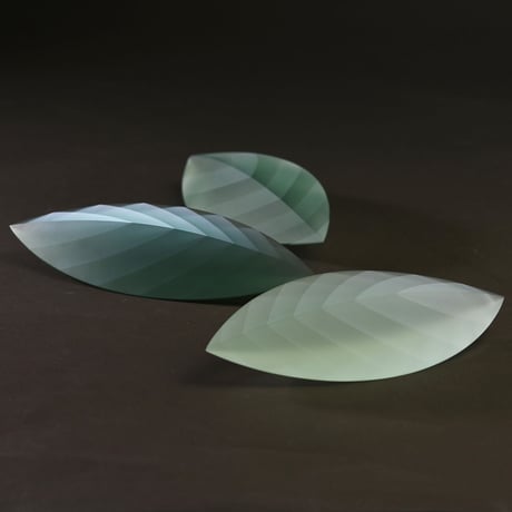 Layers of Light -Leaf-S  Green/小島有香子　033641-1-324