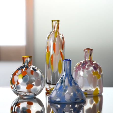 富山ガラス作家　安田泰三作　花器　「さざなみ」　共箱　M　R5860B 富山ガラス作家 安田泰三作 花器 「さざなみ」 共箱 M R5860B 富山