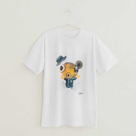 【長坂真護】Tシャツ「Flying Hat」（リサイクルポリエステル）