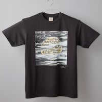 【長坂真護】Tシャツ「世界平和の空気清浄器」（オーガニックコットン）