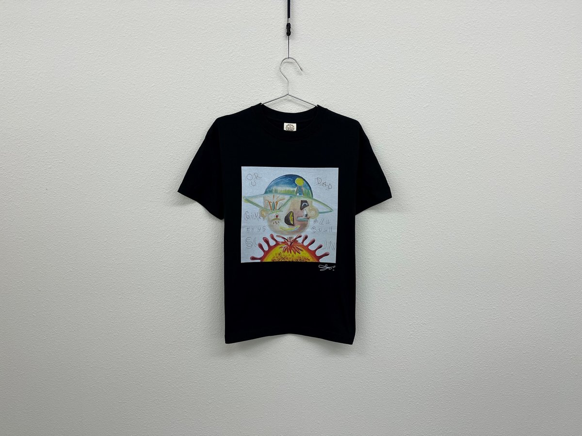 長坂真護】Tシャツ「Our dad gives all to us soul sun 」(オ