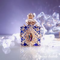 Desna Bohemia カットガラス香水瓶 刻印。 Desna Bohemia Cut Glass