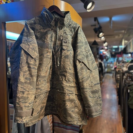 BATES  ジャンプスーツ BATES ベイツ ジャンプスーツ メンズLサイズ 防寒スーツ 赤×黒