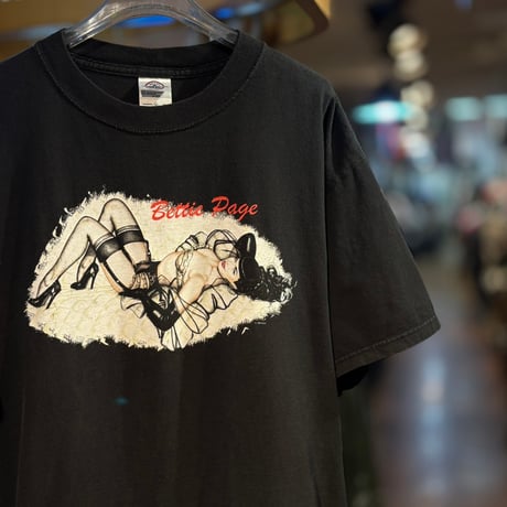 レア！90's　ヒステリックグラマー BETTIE PAGEベティペイジ　ロンＴ 2283570753.jpg?1717575005