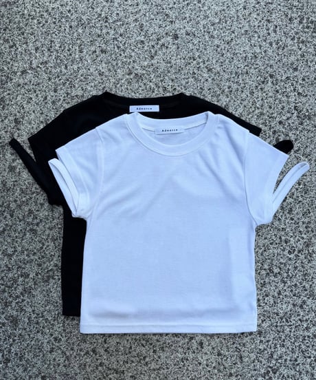 Design Cut Tシャツ