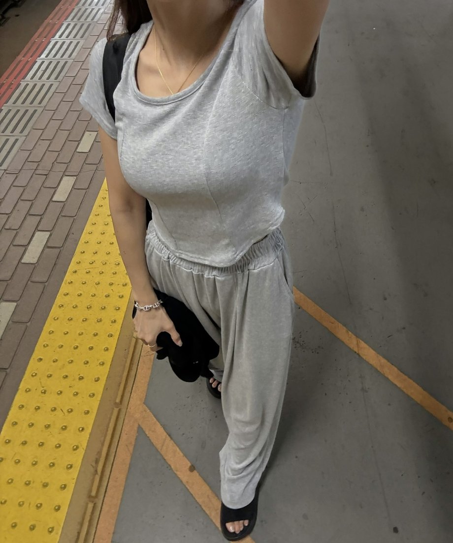 687733ec464e55cb193c5713