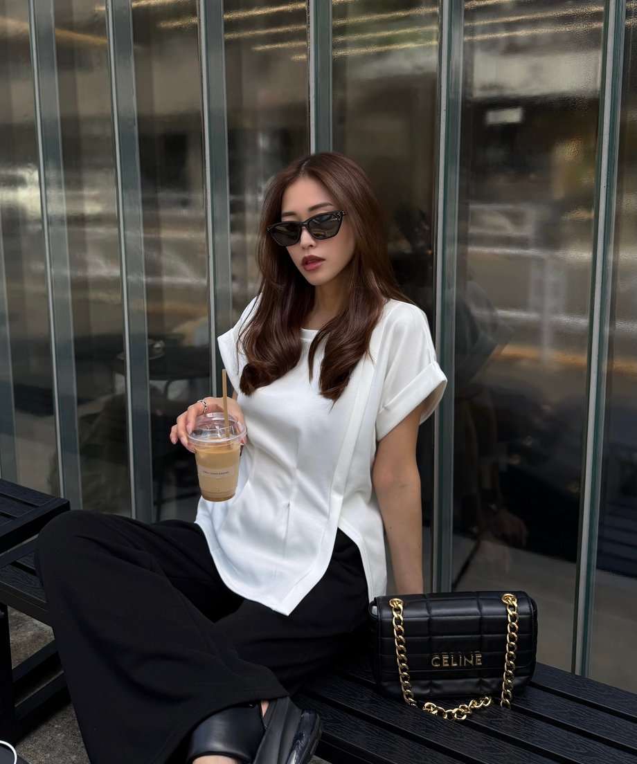 69deea08d5cfeb352527105c