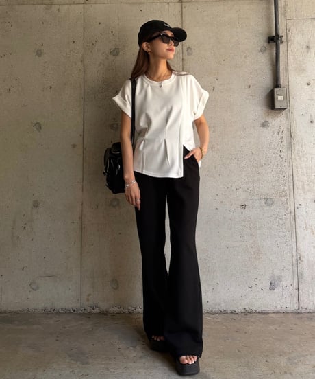 Pintuck Slit Tシャツ