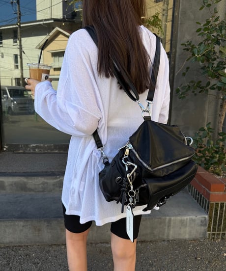 Noir Square マルチバッグ